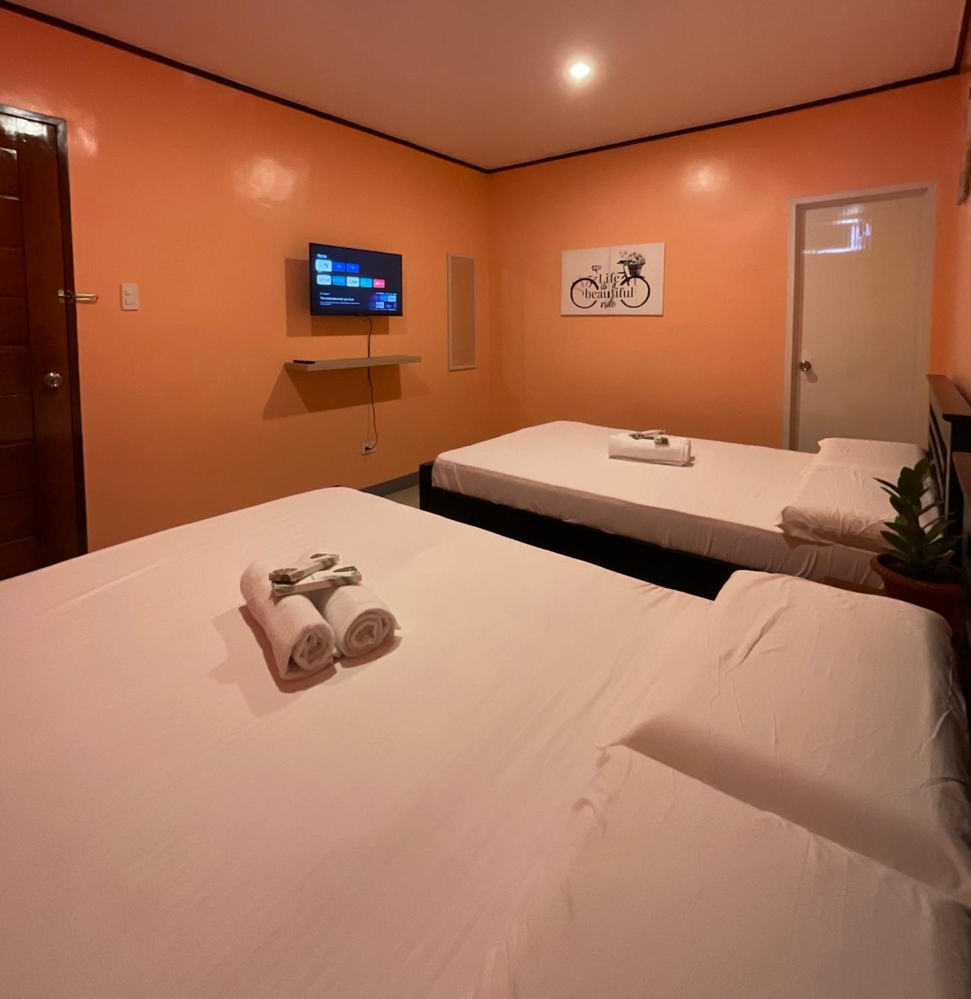 Halajo Bnb Transient Laoag Pokój zdjęcie